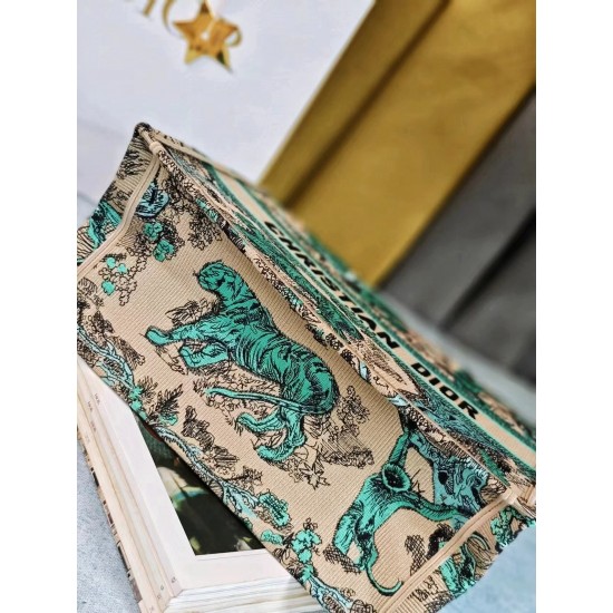 Tote book