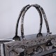 Tote book