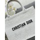 Tote book