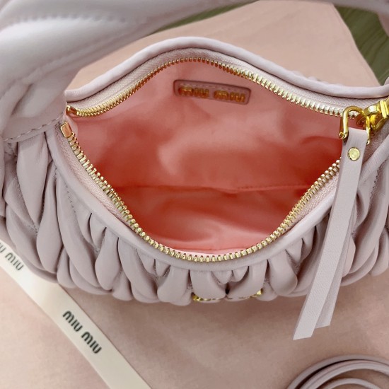 Wander Handbag