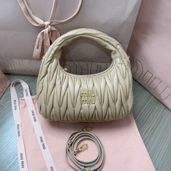 Wander Handbag