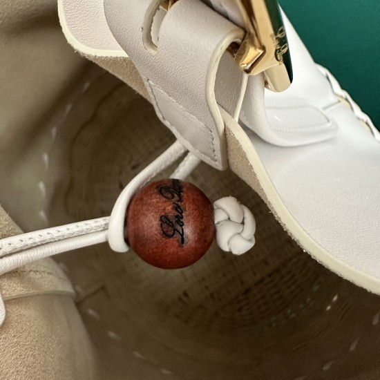Cedar Bamboo Bucket Bag