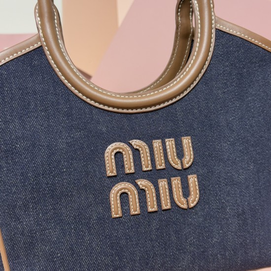 tote