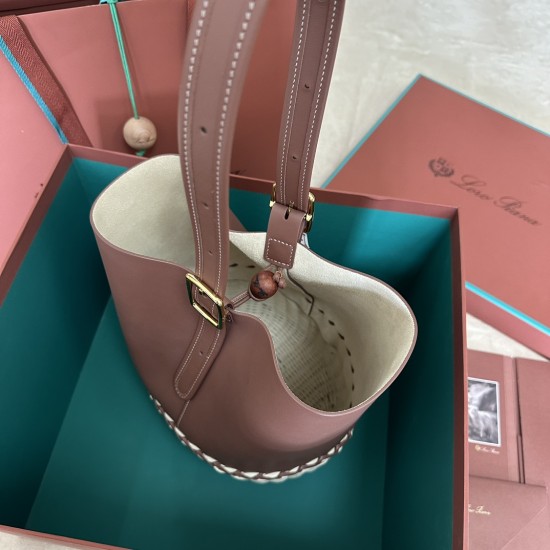 Cedar Bamboo Bucket Bag