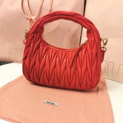 Wander Handbag