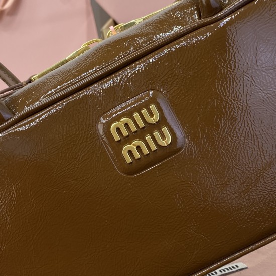 Beau Handbags
