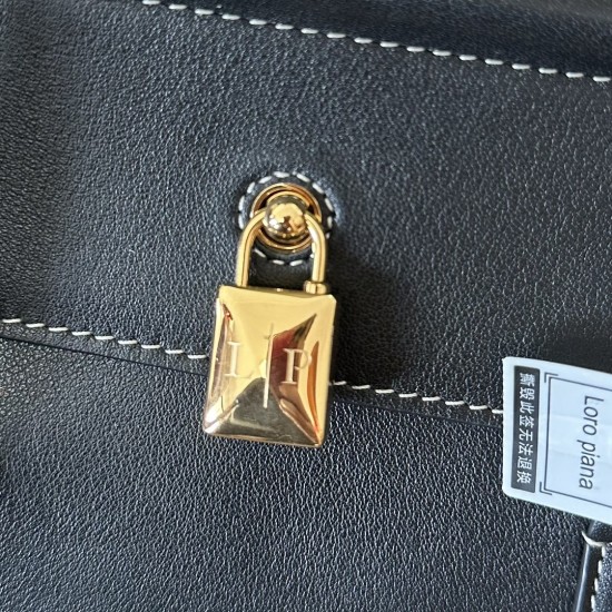 (hand)bag