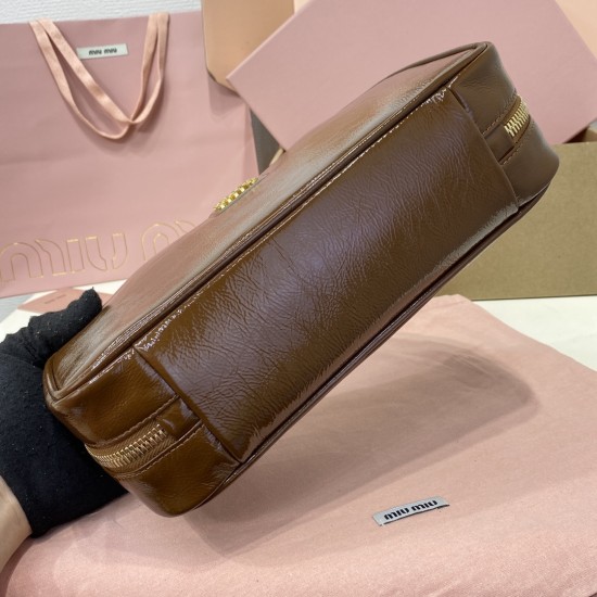 Beau Handbags