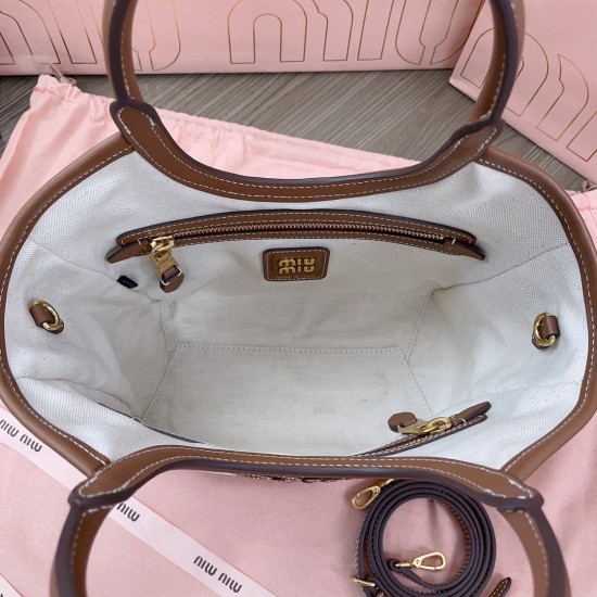 tote