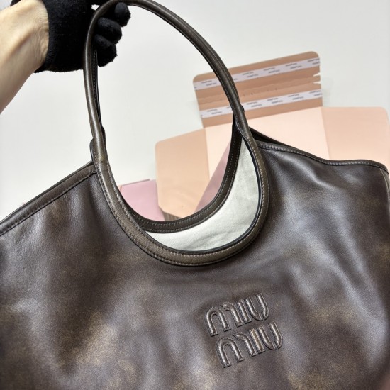 tote