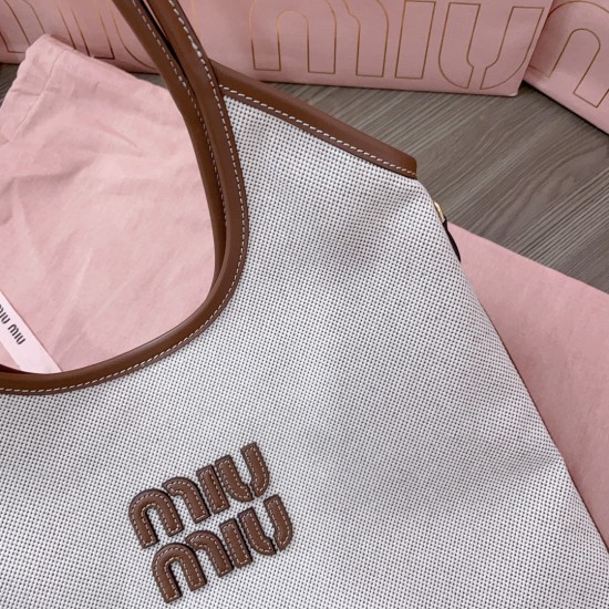 tote