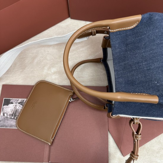 Bale Medium Handbag