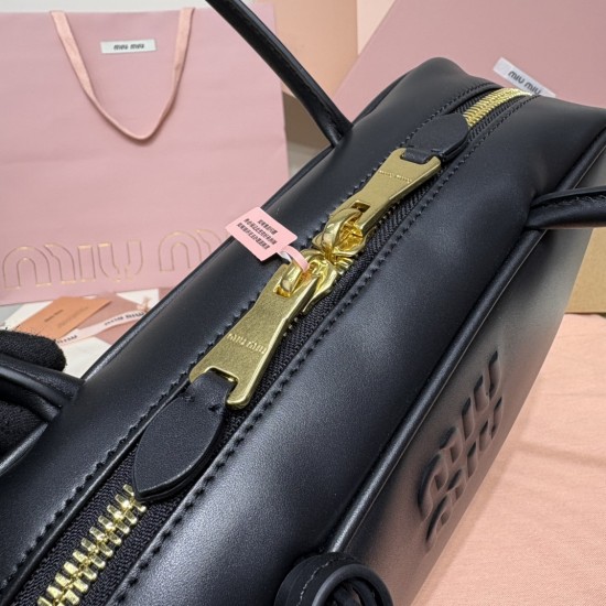 Beau Handbags