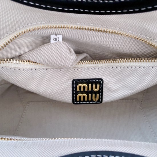 tote