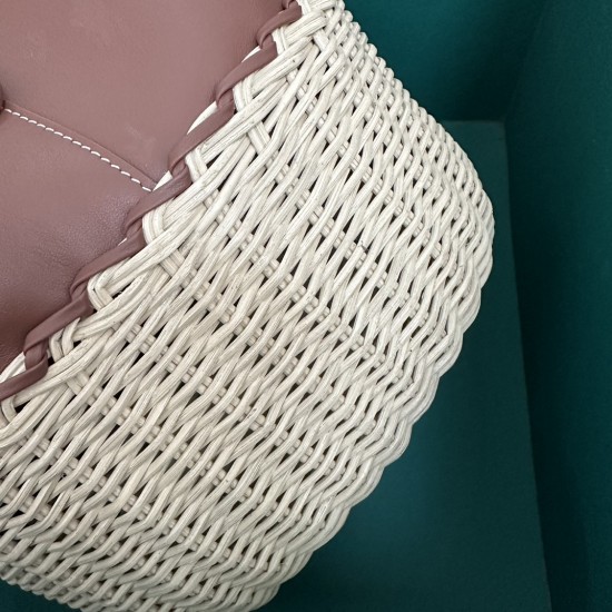 Cedar Bamboo Bucket Bag