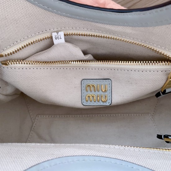 tote