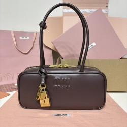 Beau Handbags