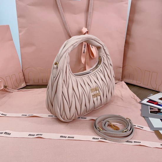 Wander Handbag