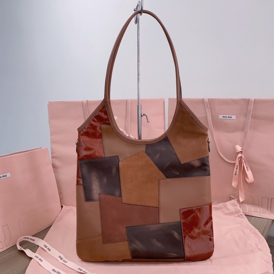 tote