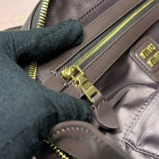 Beau Handbags