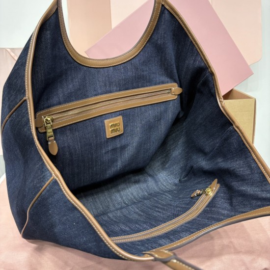 tote