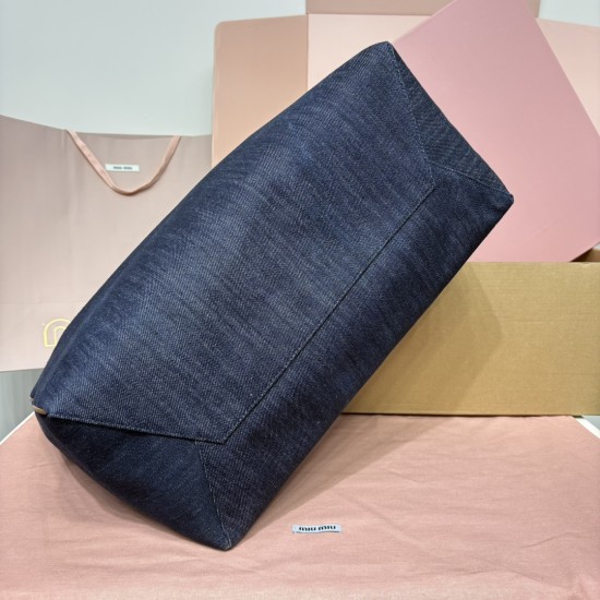 tote