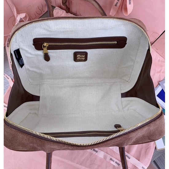 attaché case