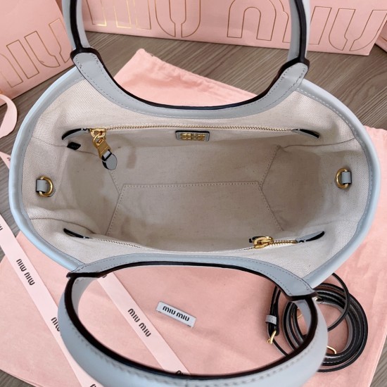 tote