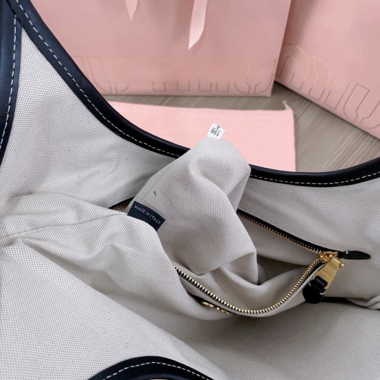 tote