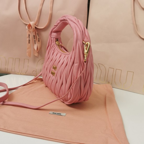 Wander Handbag