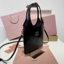 Naplak Ivy Handbag