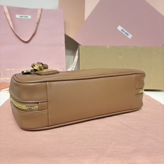 Beau Handbags
