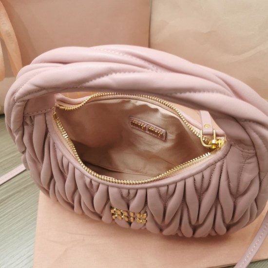 Wander Handbag