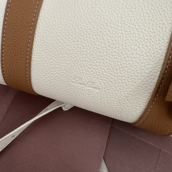 (hand)bag