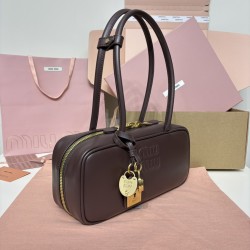 Beau Handbags