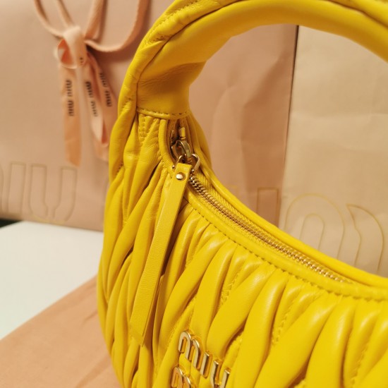 Wander Handbag