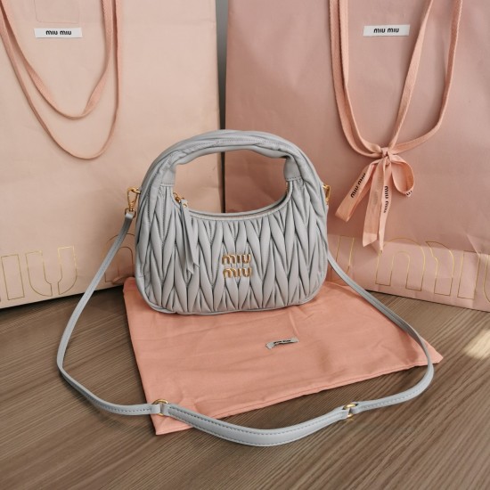 Wander Handbag