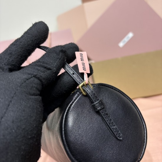 Small Cylinder Bag