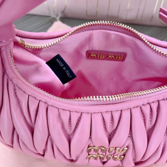 Wander Handbag