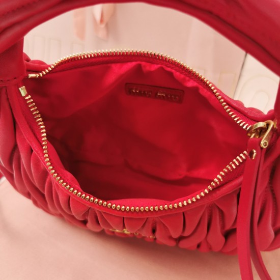 Wander Handbag