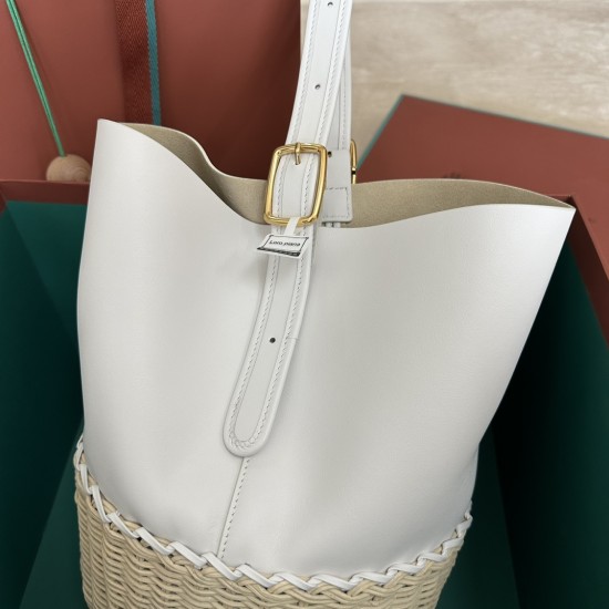 Cedar Bamboo Bucket Bag