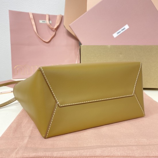tote