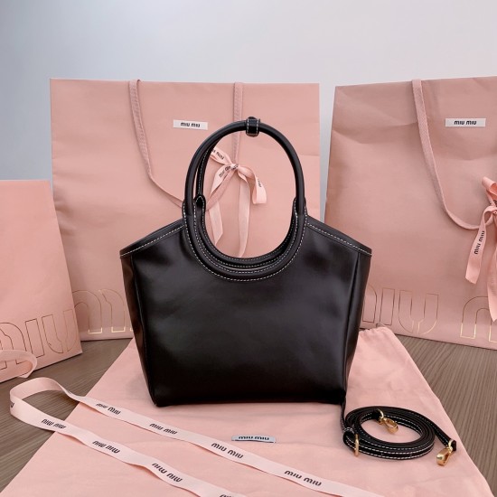 tote