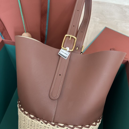 Cedar Bamboo Bucket Bag