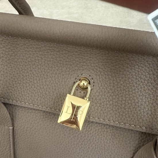 (hand)bag