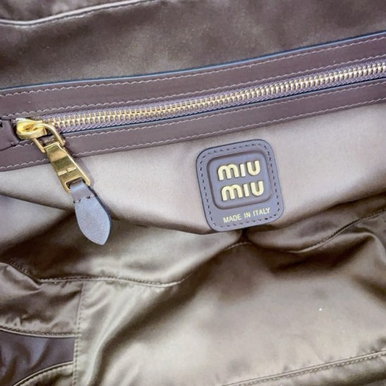 attaché case