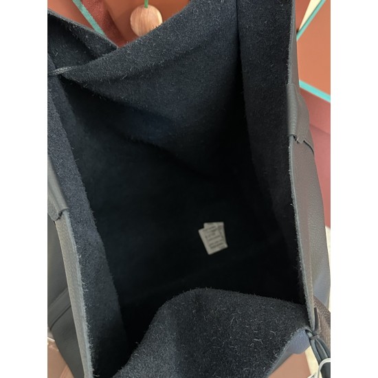 Bale Hobo Oversized Bucket Bag