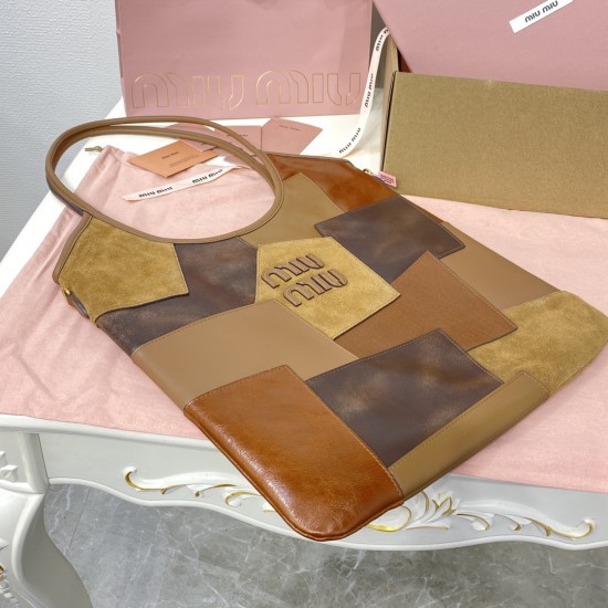 tote