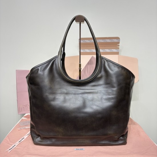 tote