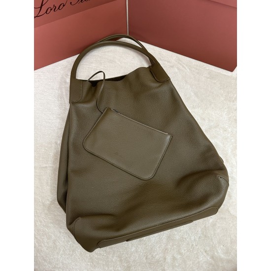 Bale Hobo Oversized Bucket Bag
